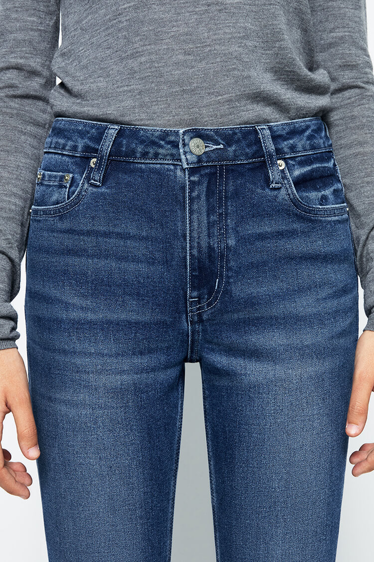 Vintage High Rise Flare LALA Jeans HJ186
